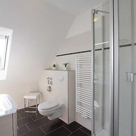 Albatros Im Haus Wassermann * Neu Gaarz